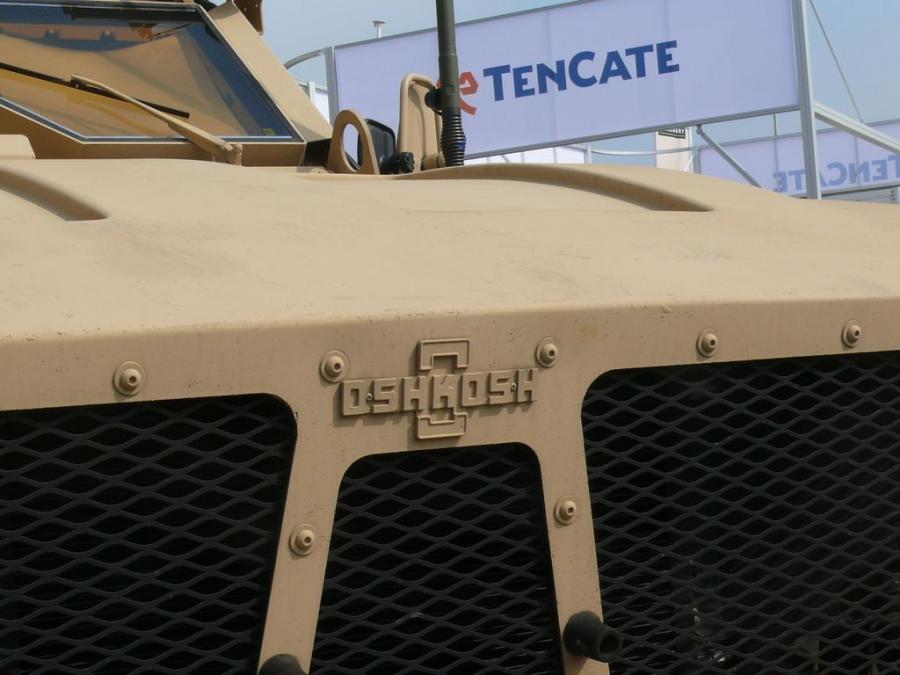 Детали экстерьера Oshkosh M-ATV 2009 года  (фото 31 из 676)